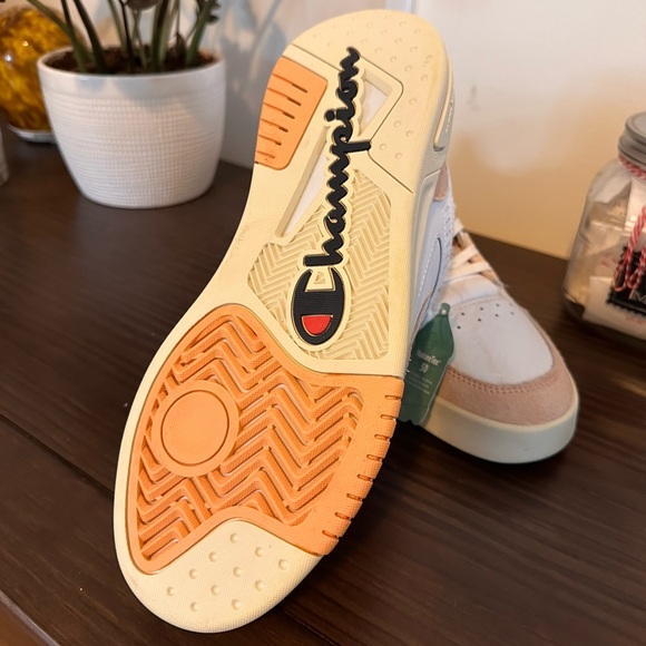 Women’s Champion Tennis Shoes - Picture 4 of 5